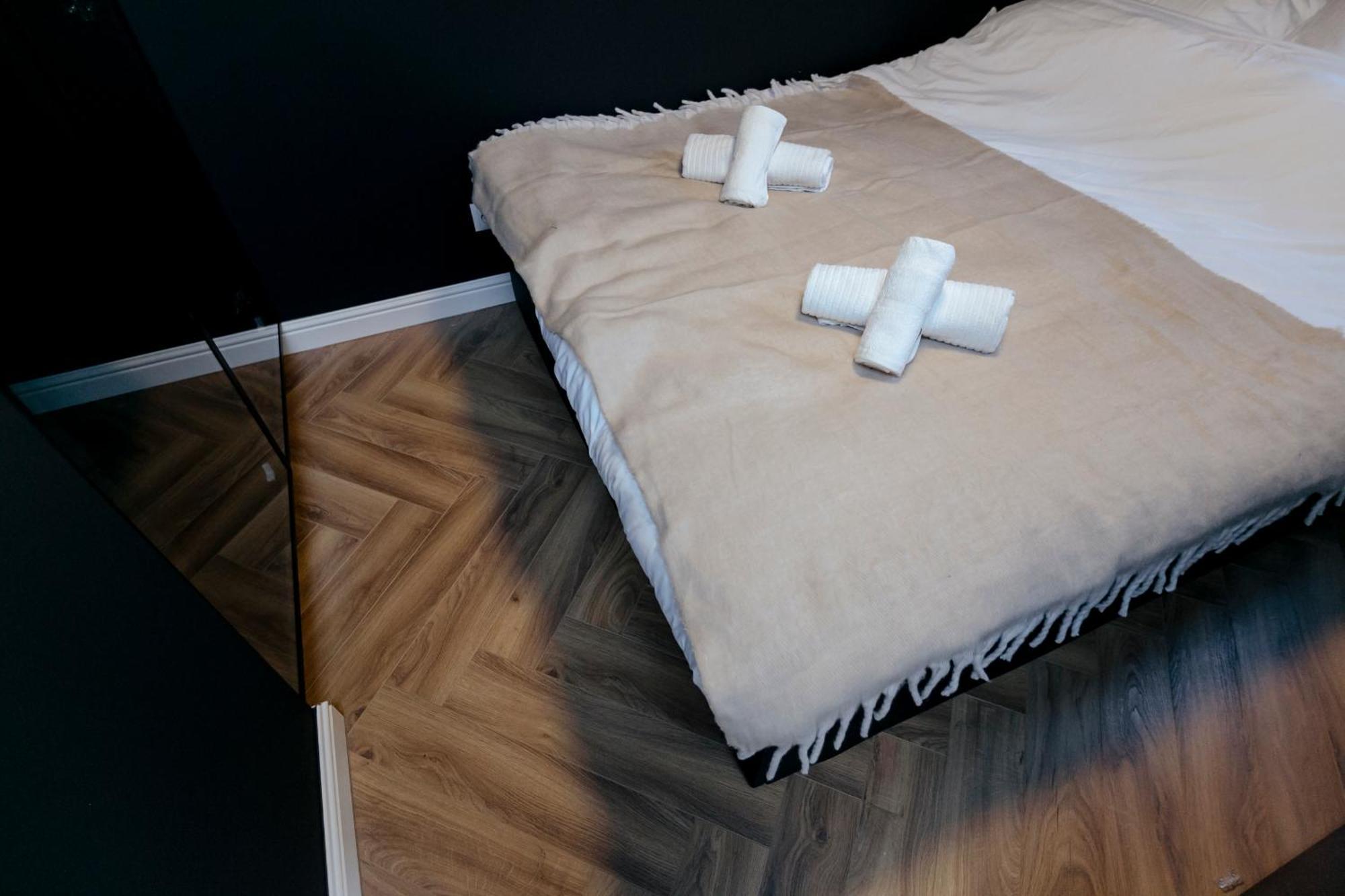Apartmán Krochmalna 2 - Free Parking - Piekny Widok Na Centrum Miasta - Better *